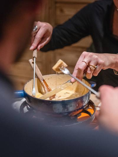 Cheese fondue at La Fondue restaurant, Beaumier hotel Le Val Thorens, Val Thorens