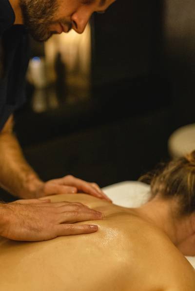 Ski holiday spa massage at Beaumier hotels Le Val Thorens and Le Fitz Roy, Val Thorens
