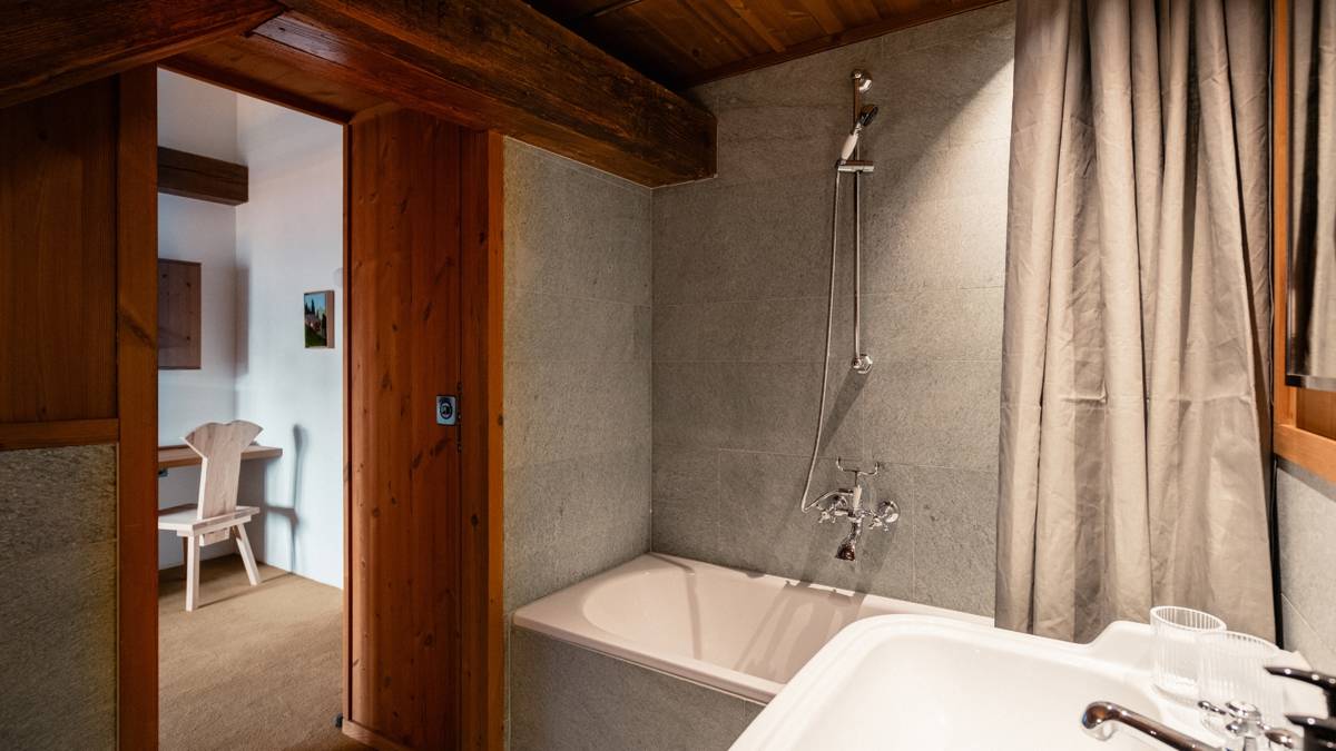 Habitación superior ático con vista a Jungfrau