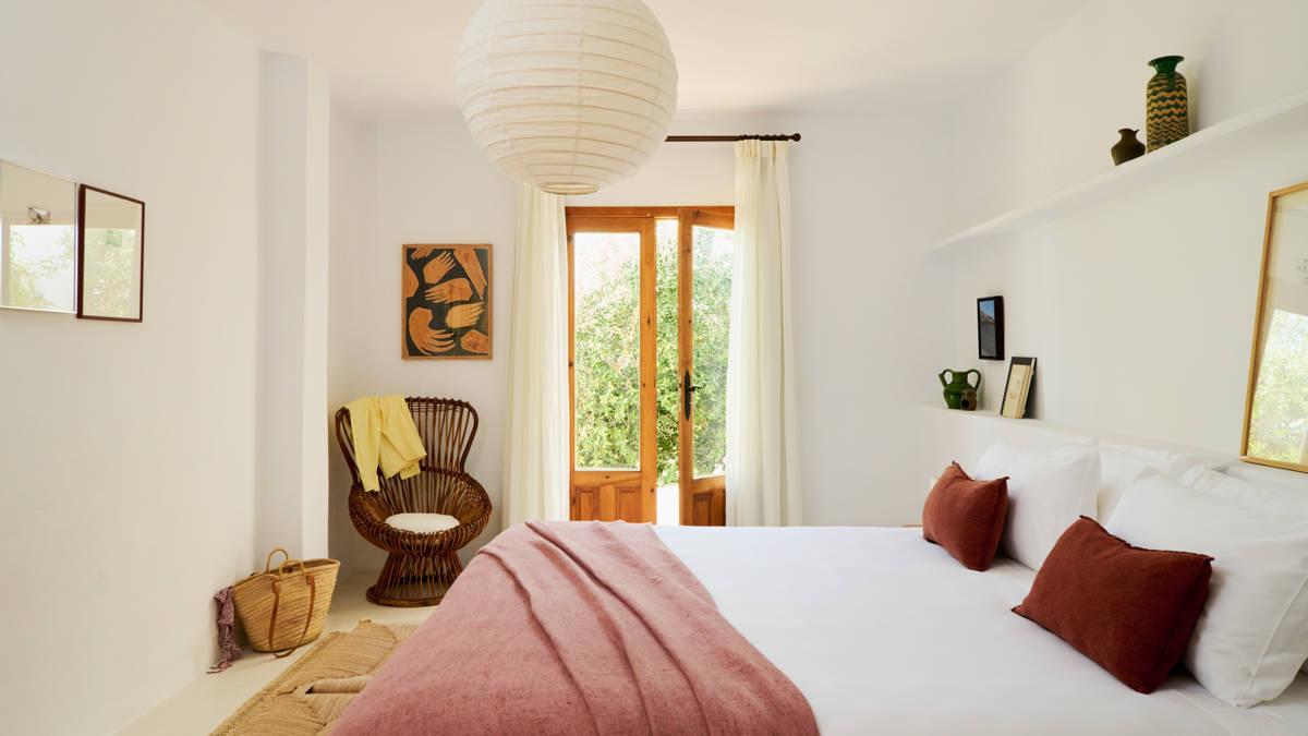 Hibiscus Suite with garden views at Hotel Petunia Ibiza